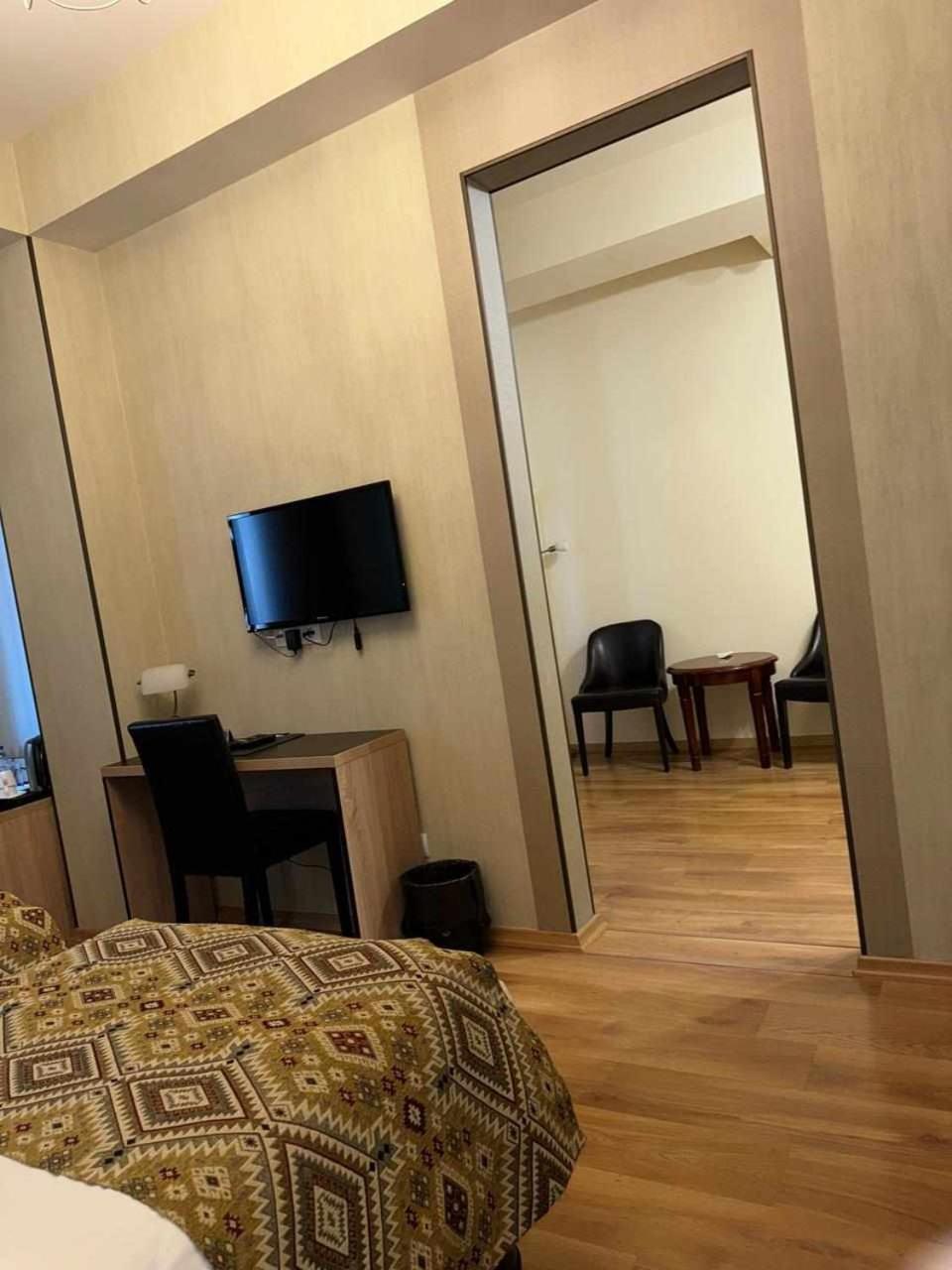 Hotel Diamond Tiflis Exterior foto